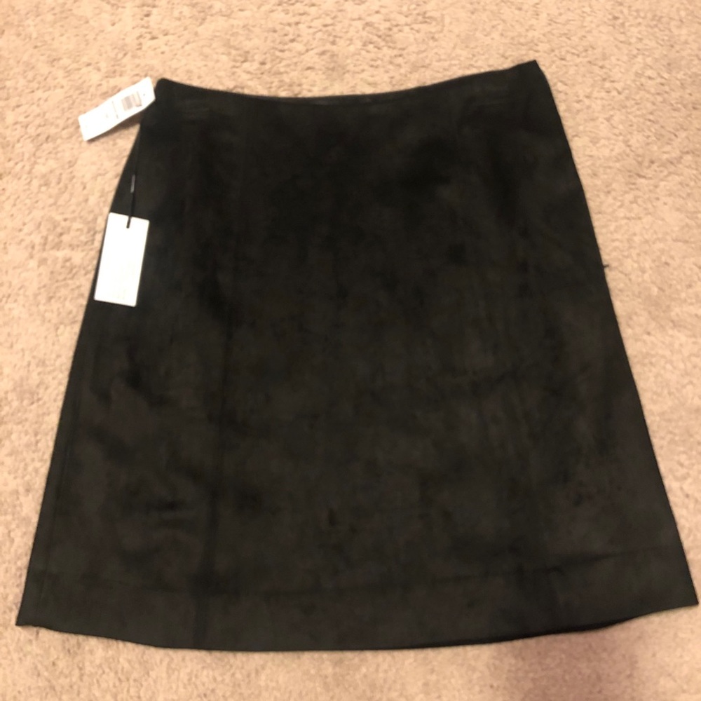 Babaton Aritzia vegan suede mini skirt NWT
